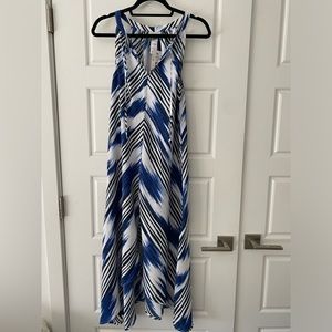 Tommy Bahama scarf dress size medium in blue & black ikat print